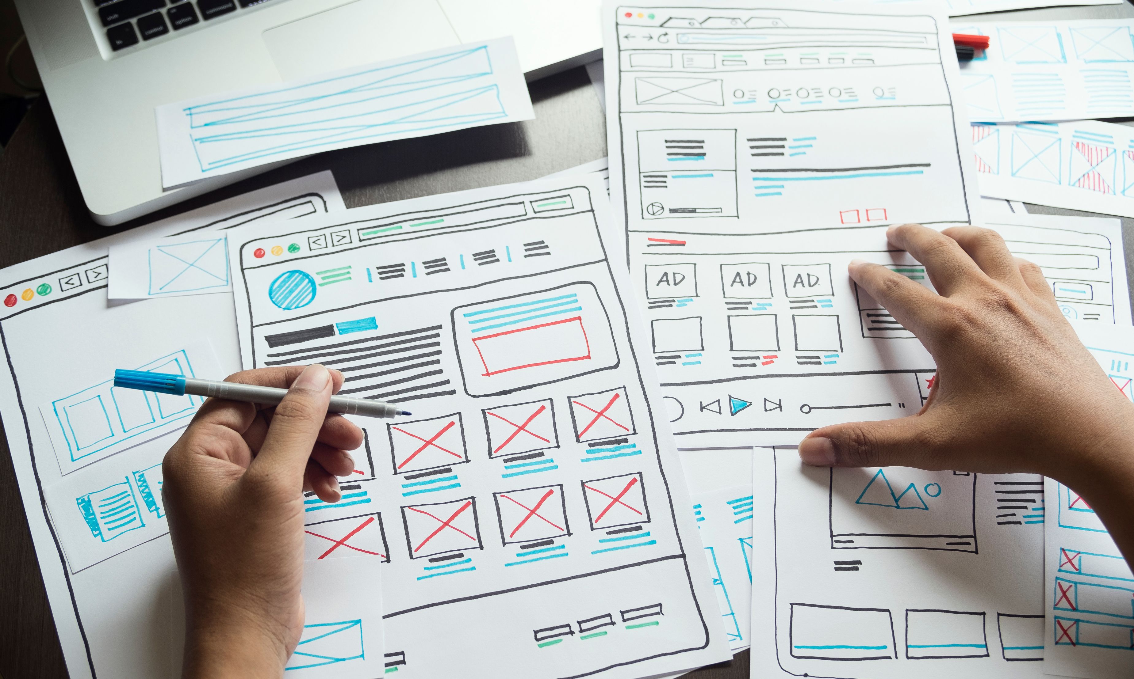 Разработка графических. Дизайнер интерфейсов, UX/UI дизайнер. Дизайнер проектировщик интерфейсов это. UX дизайнер интерфейсов. Проектирование UI/UX, прототипирование.